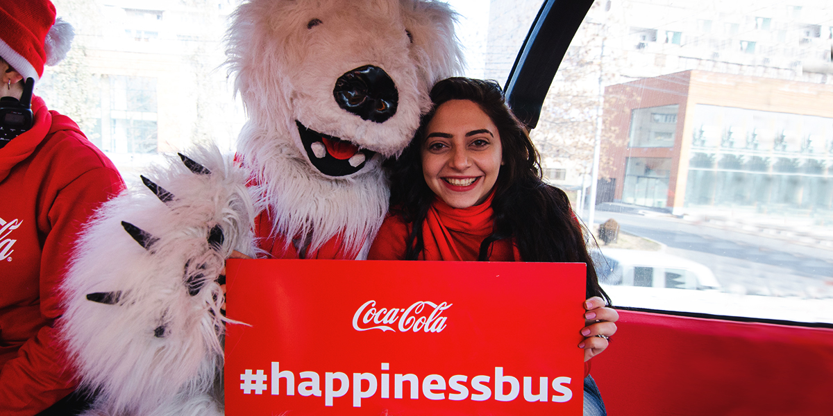 COCA-COLA HAPPINESS BUS 